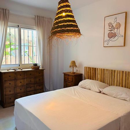 Beachfront Nudist Apartment In Vera Playa Playas de Vera المظهر الخارجي الصورة